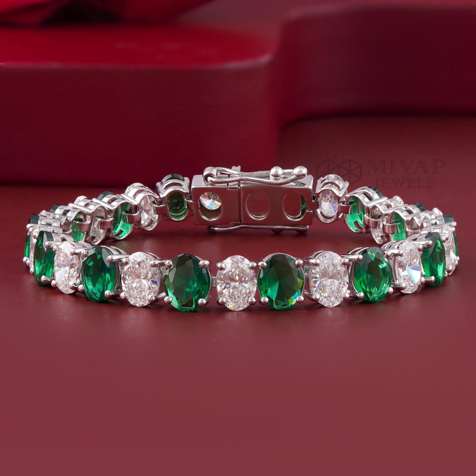 14K White Gold Lab Grown Diamond & Emerald Tennis Bracelet