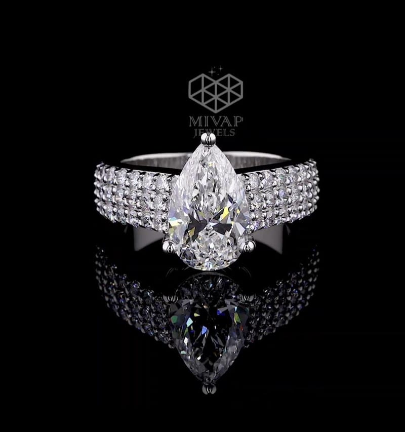 1.50 CT Pear Lab Grown Diamond Ring